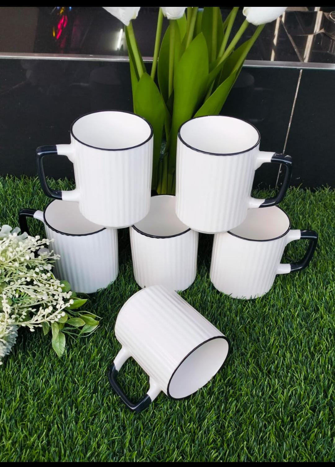 6 pcs Japanese Cups  Crafted from high-quality ceramic, they are perfect for coffee, tea, hot chocolate, or any drink of your choice.Serve your favorite hot beverages in style with this elegant set of