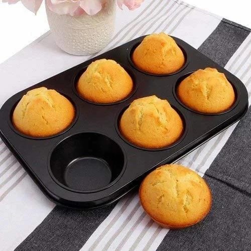 Baking tin 6 holes Bake cakes, tarts, and other yummy desserts in this Spring foam Baking Set of three molds. The nonstick coating offers a quick release after baking and makes cleanup a simple affair