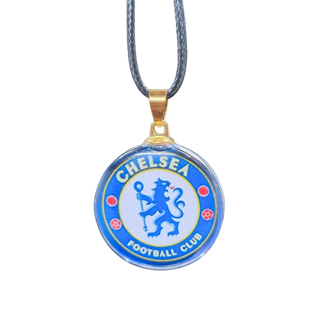 Football Team Logo Necklace Pendant Plastic Glass Soccer Fan EPL Gift Club Merchandise Team Souvenir Men Arsenal Chelsea Liverpool Manchester United Man City Merch Souvenirs Badge Icon Unisex Men's