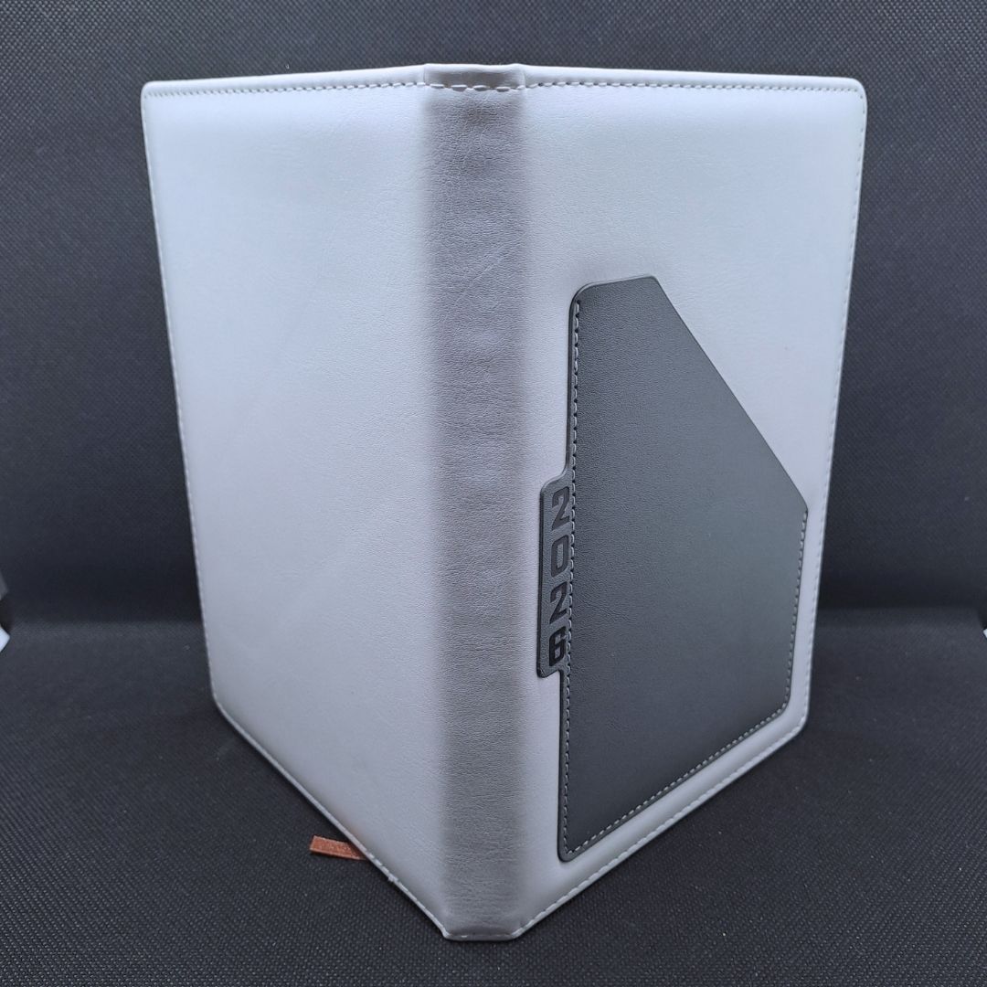 Premium 2026 Diary A5 Daily Planner GREY White PU Leather Hard Cover Executive Journal with Pocket Pouch New Year Classic Design Official Christmas Boxing Day Valentines Birthday 365 Calendar GRAY