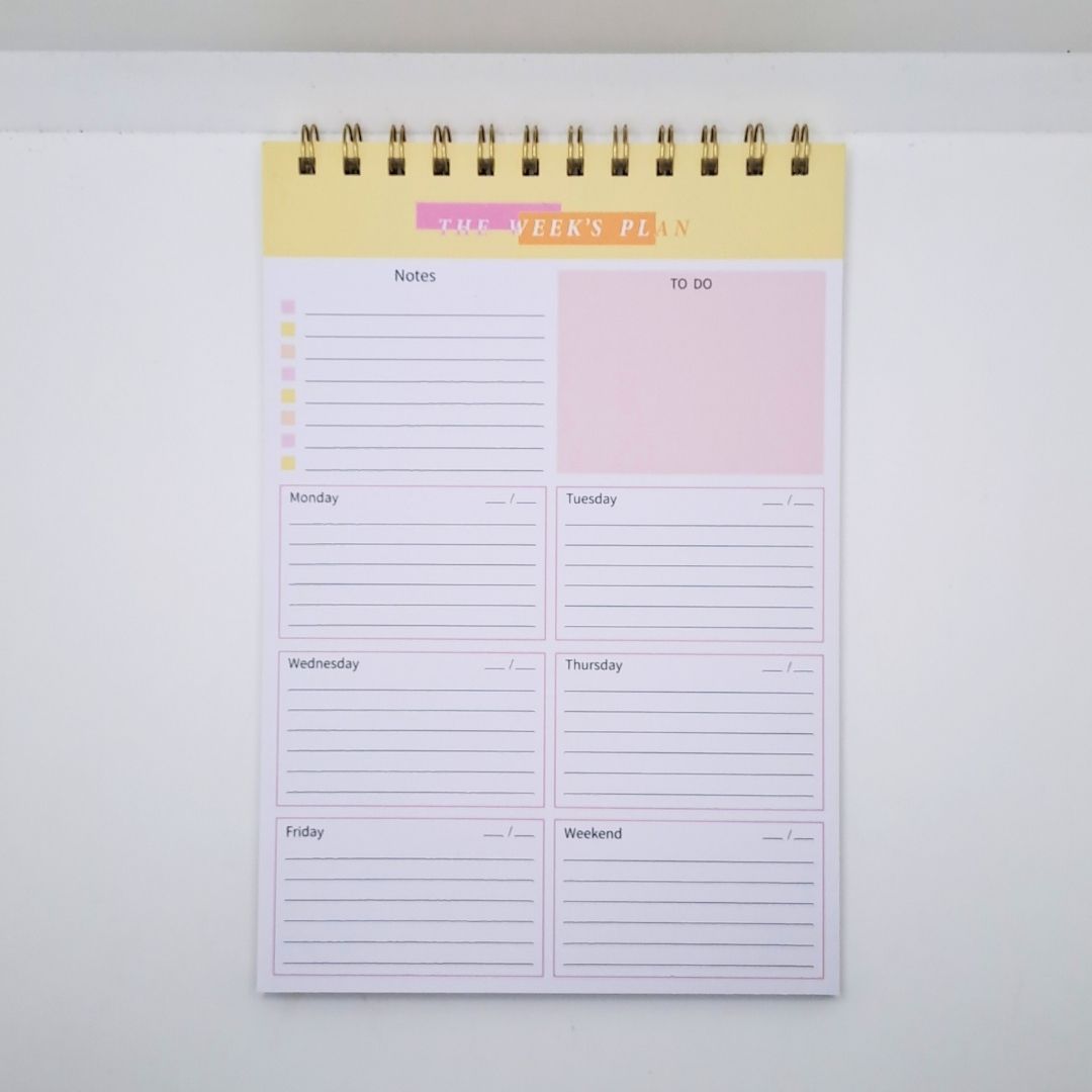B5 Weekly Planner & Organizer 52 Weeks Undated Tear-Off Pad with Habit Tracker, To-Do List PORTRAIT Layout Spiral-Bound Desktop Notepad for Goals, Food & Fitness Personal Journal Daily Agenda Memo
