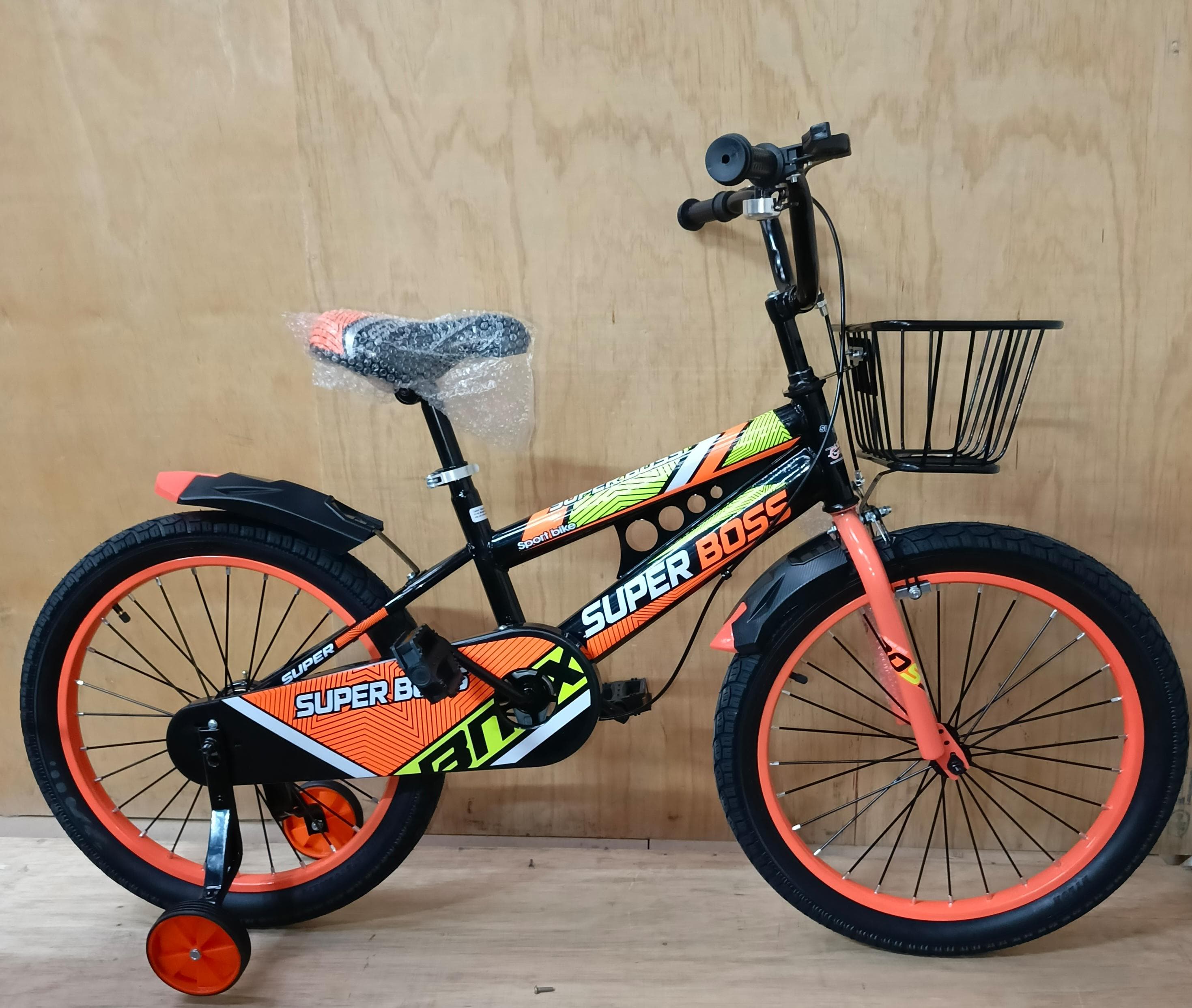 🚲Cycle To your dream 🚲Flowered Superboss Kid's Bicycles  Size 20. Made from high quality hardened  steel  for easy handling. With fast acting dual hand brakes for safe and controlled stopping.