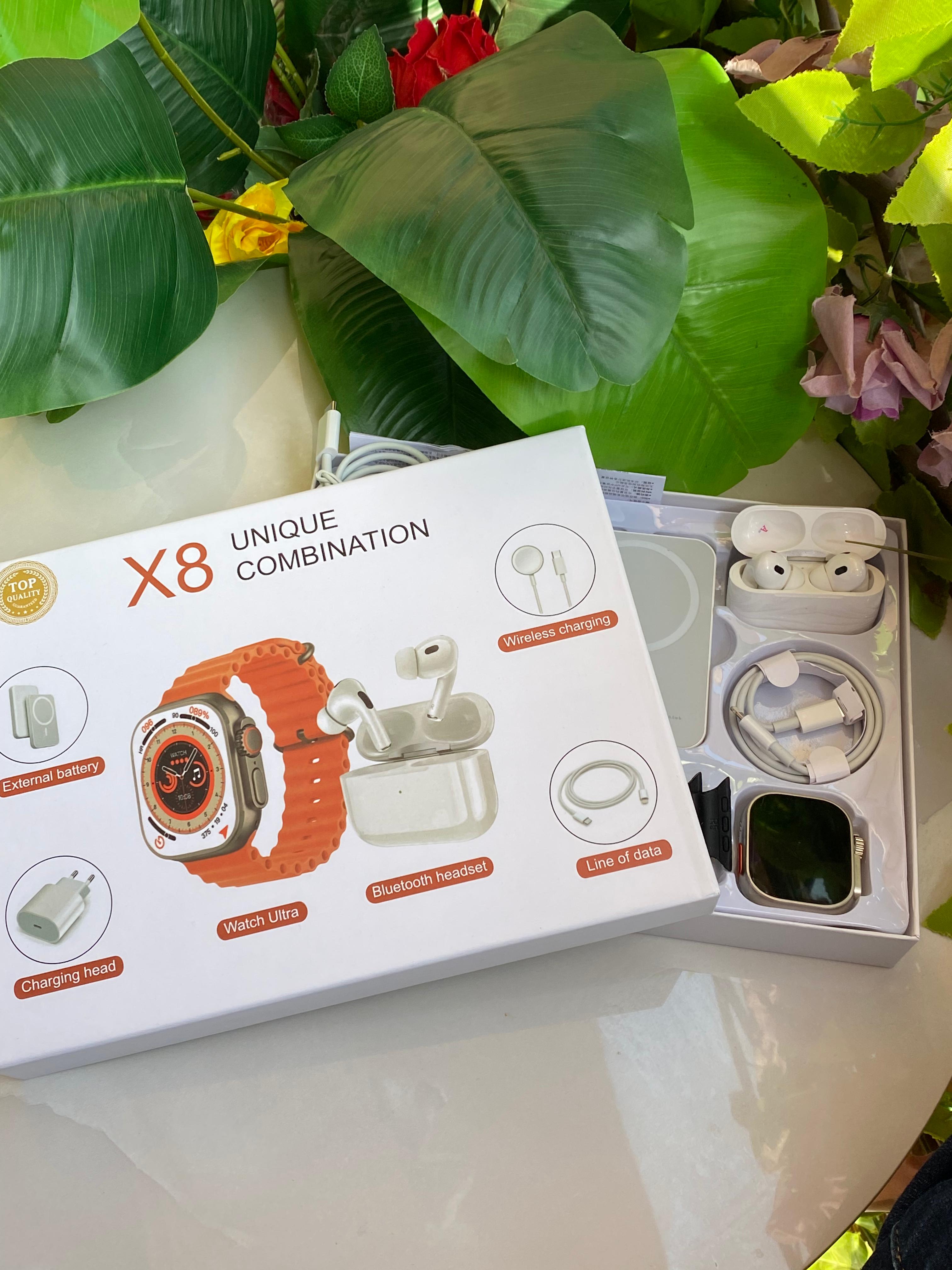 X8 SMART WATCH WITH ,POWER BANK AND EARBUDS *

✅Smart watch Features:
▪️Heart rate,Blood pressure and blood oxygen monitor
▪️Multi sport mode(Steps,Running,rope skipping,jogging)
▪️Sleep monitor
▪️Cal