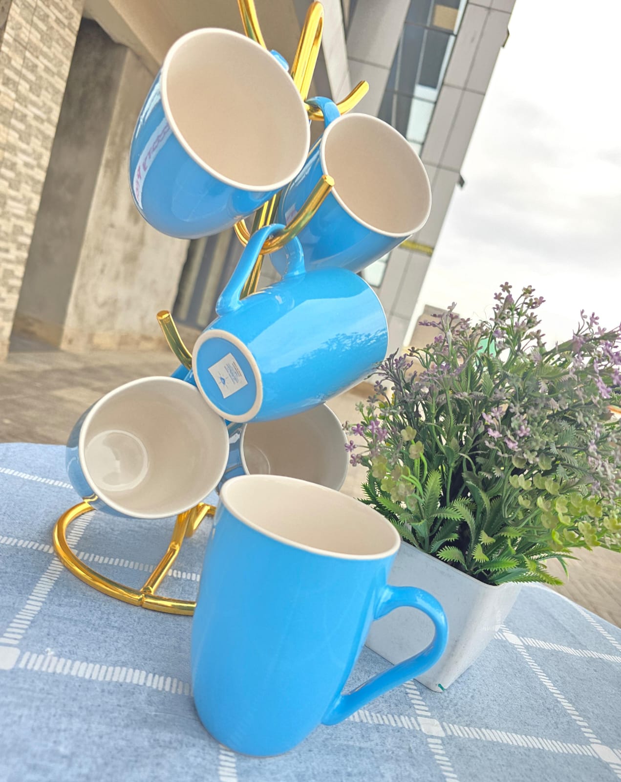 💙 Sip in Style with Our Blue Ceramic Mugs – Set of 6! 💙

Add a splash of charm to your coffee moments with this set of 6 premium blue ceramic mugs.

✨ Features:
▪️ Capacity: 350ml – perfect for coff