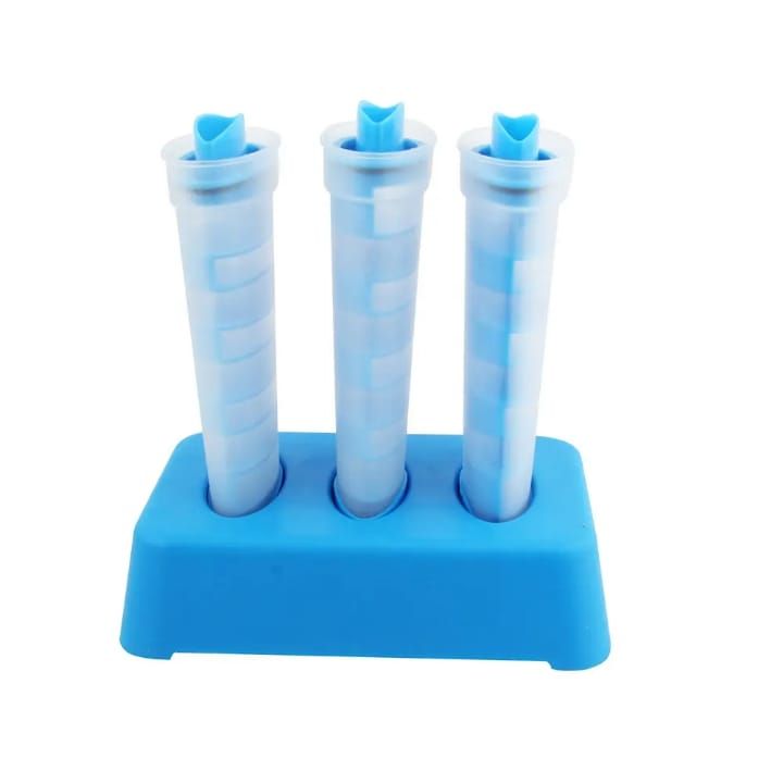 ❄️ Mighty Freeze Ice Tray – Coolness Made Easy!
From perfect ice cubes to fun popsicles, the Mighty Freeze does it all! Durable, flexible, and easy to use – just fill, freeze, and enjoy chilled drinks