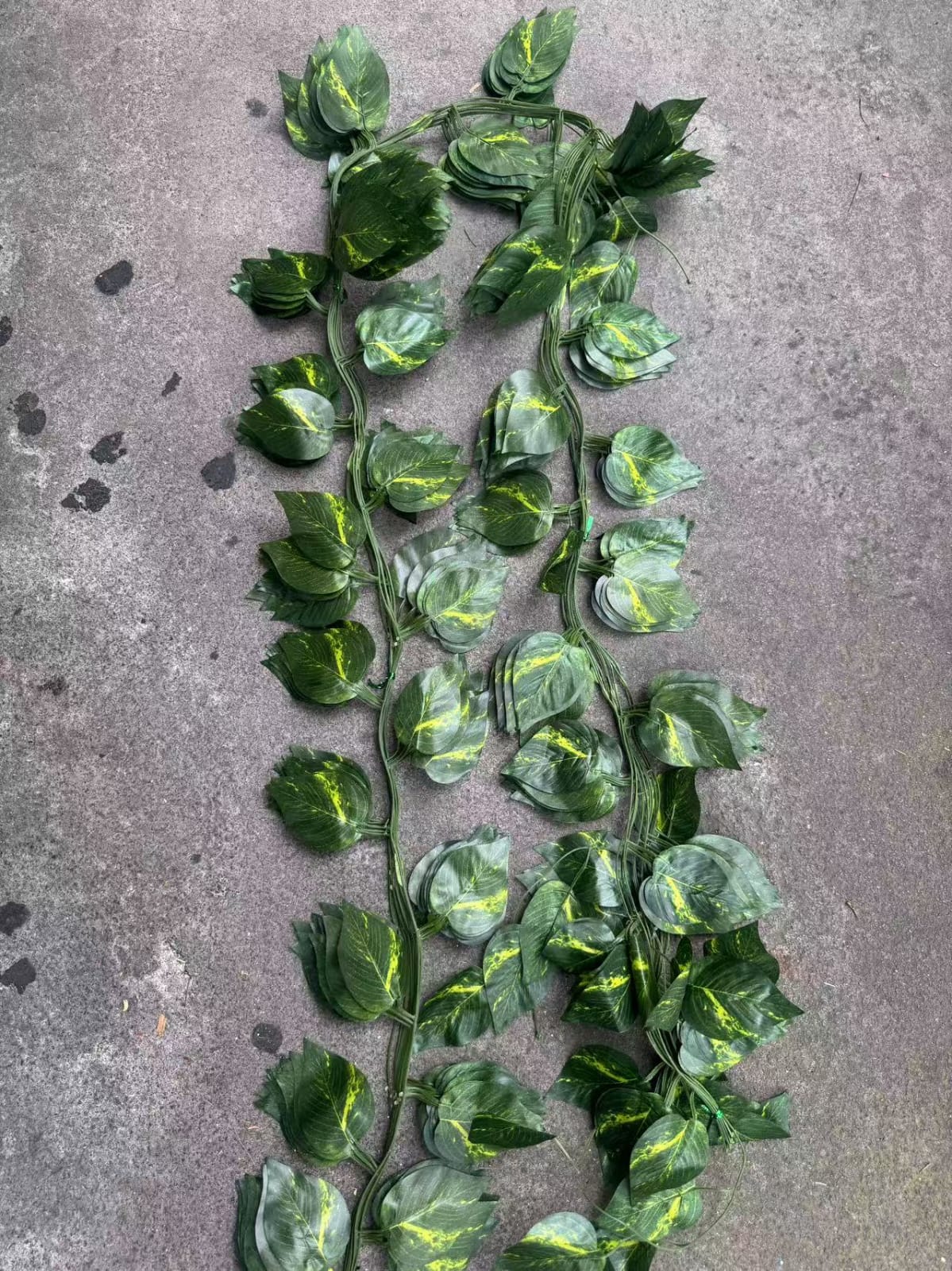 A SET 0F 4"Green Without the Guesswork – Bring life to any space with our stunningly realistic artificial plants. Zero maintenance, all the vibes – perfect for homes, offices,