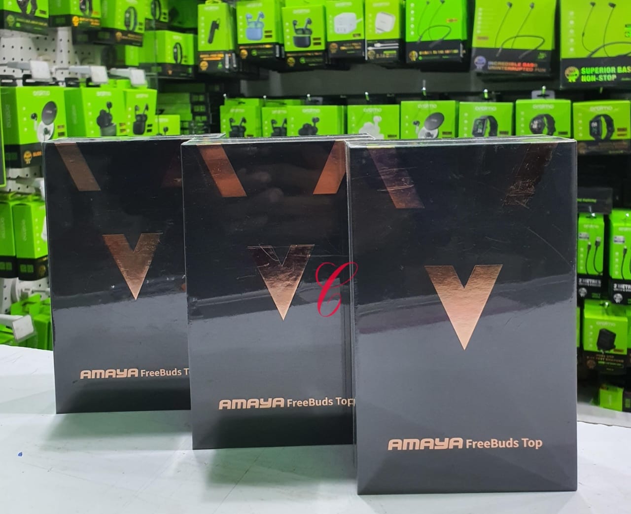 Amaya TK01 FreeBuds Top
Pure sound, total freedom! 🎧✨ The Amaya TK01 FreeBuds Top delivers crystal-clear audio, deep bass, and seamless Bluetooth connectivity — all in a sleek, comfortable design. St