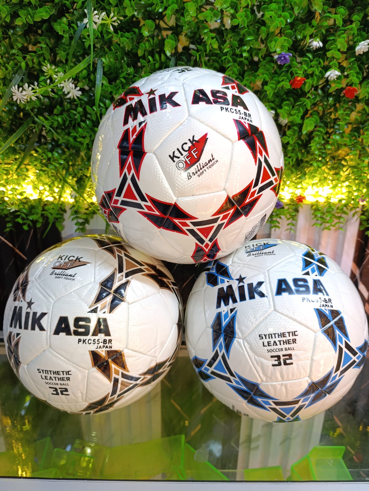Original Leather Mikasa Football – Durable & Professional Quality, Made from premium, genuine leather for durability, Official size and weight for training and matches, High-quality stitching.