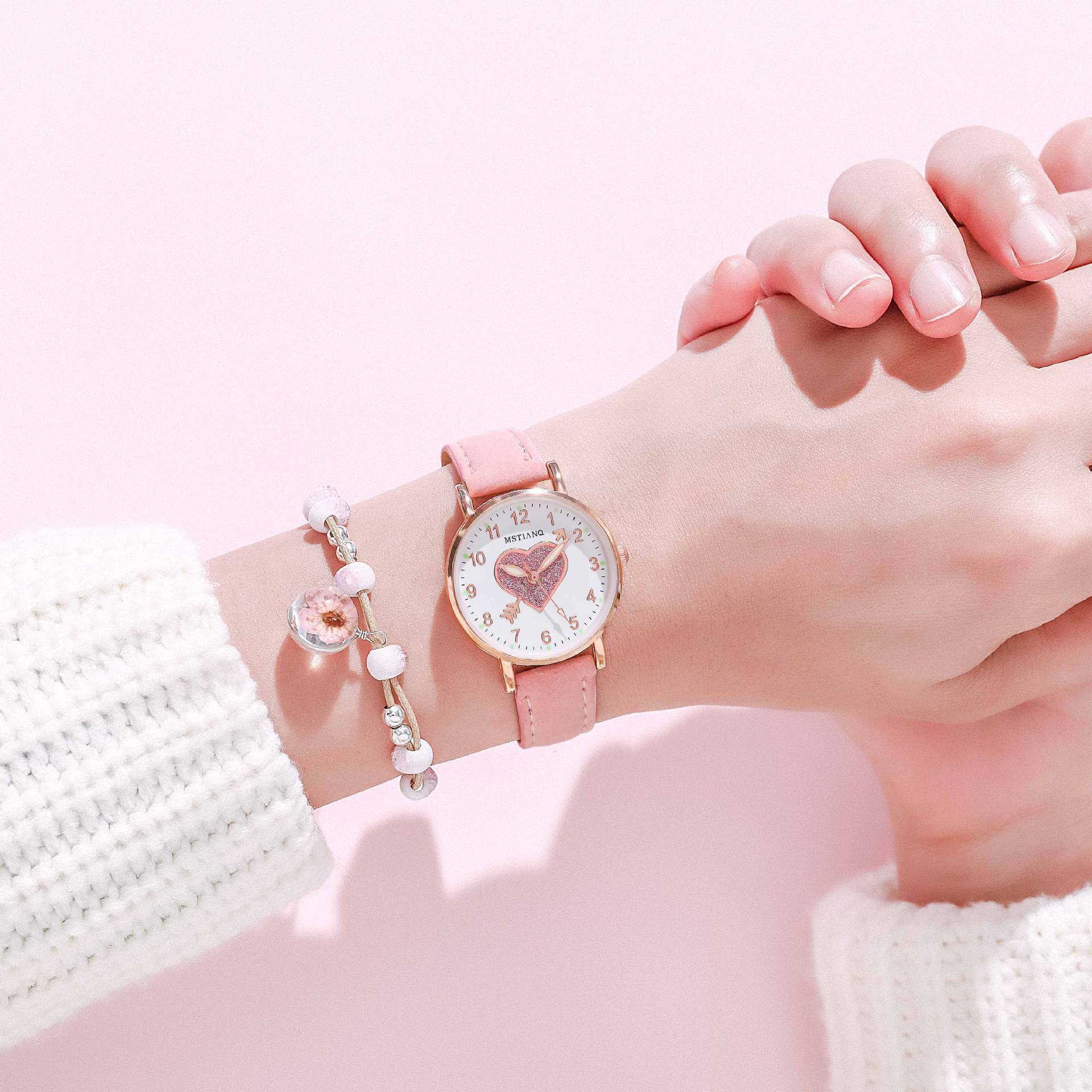 Ladies Watches Hearts Quartz Watch Back Light Watch Diamond-studded Luminous Casual Leather Belt Watches