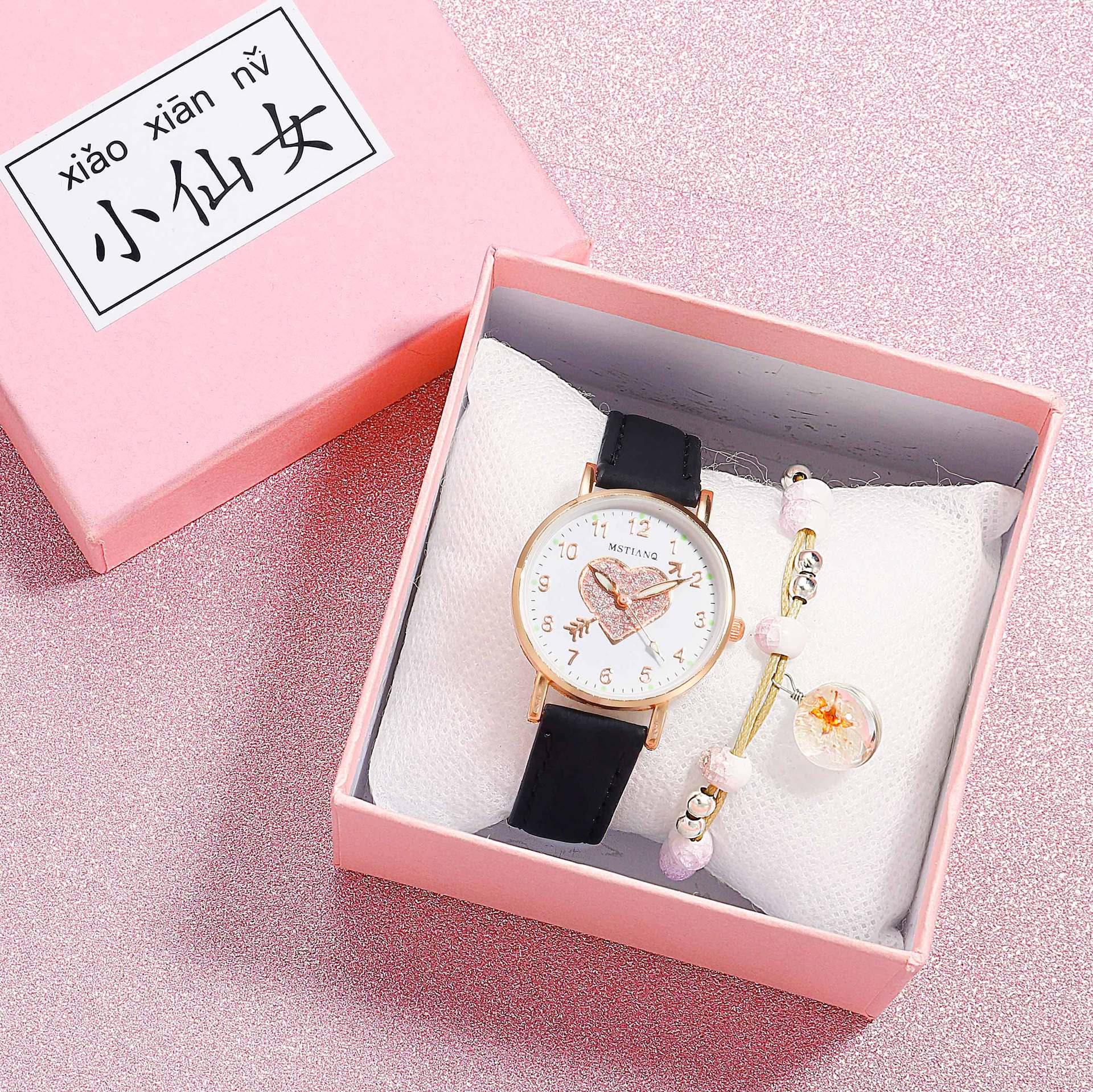 Ladies Watches Hearts Quartz Watch Back Light Watch Diamond-studded Luminous Casual Leather Belt Watches