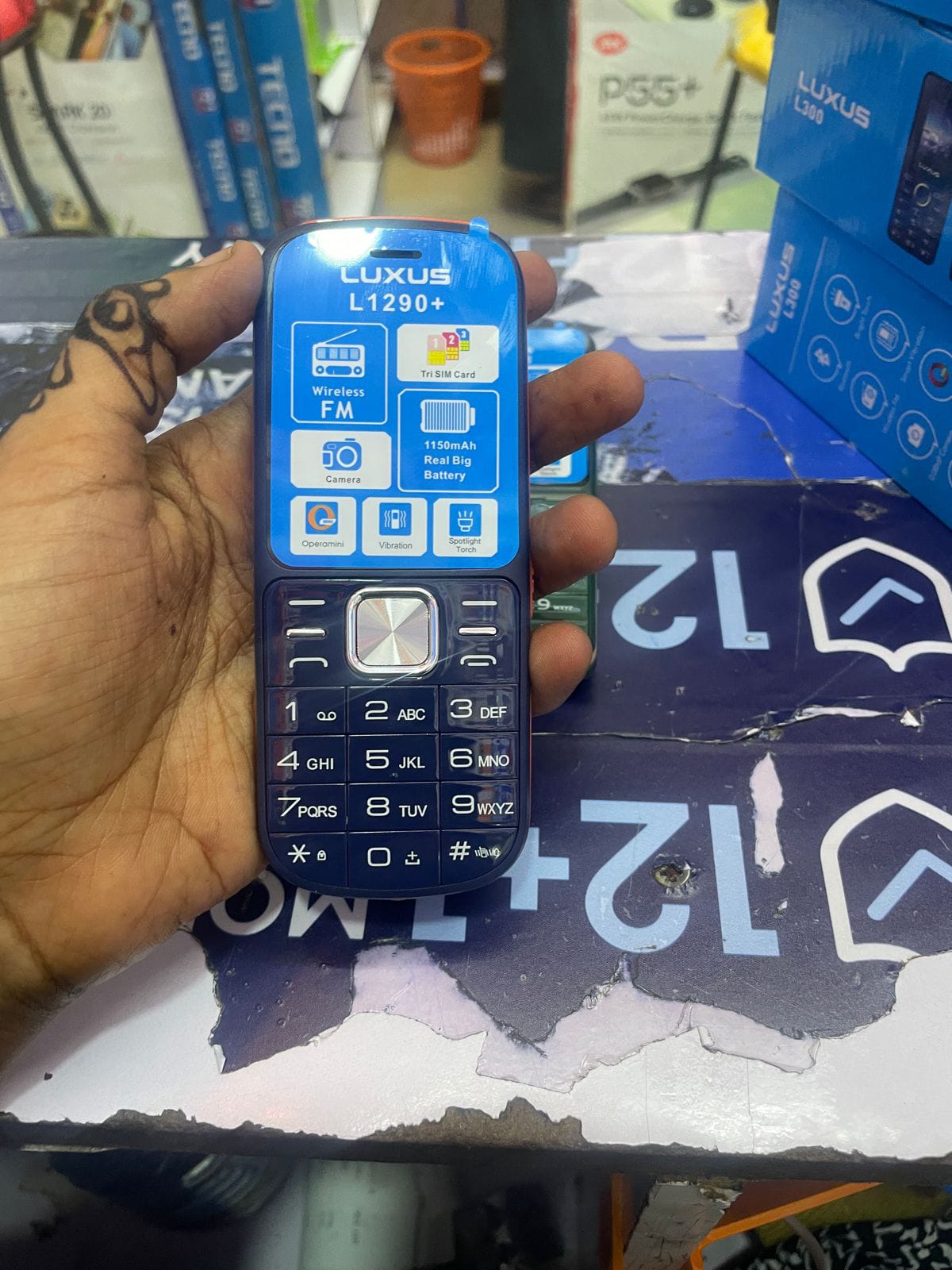 Luxus L1290 PLUS Luxus L1290+ Phone Luxus L300 wireless fm loud speaker dual sim card mobile phones