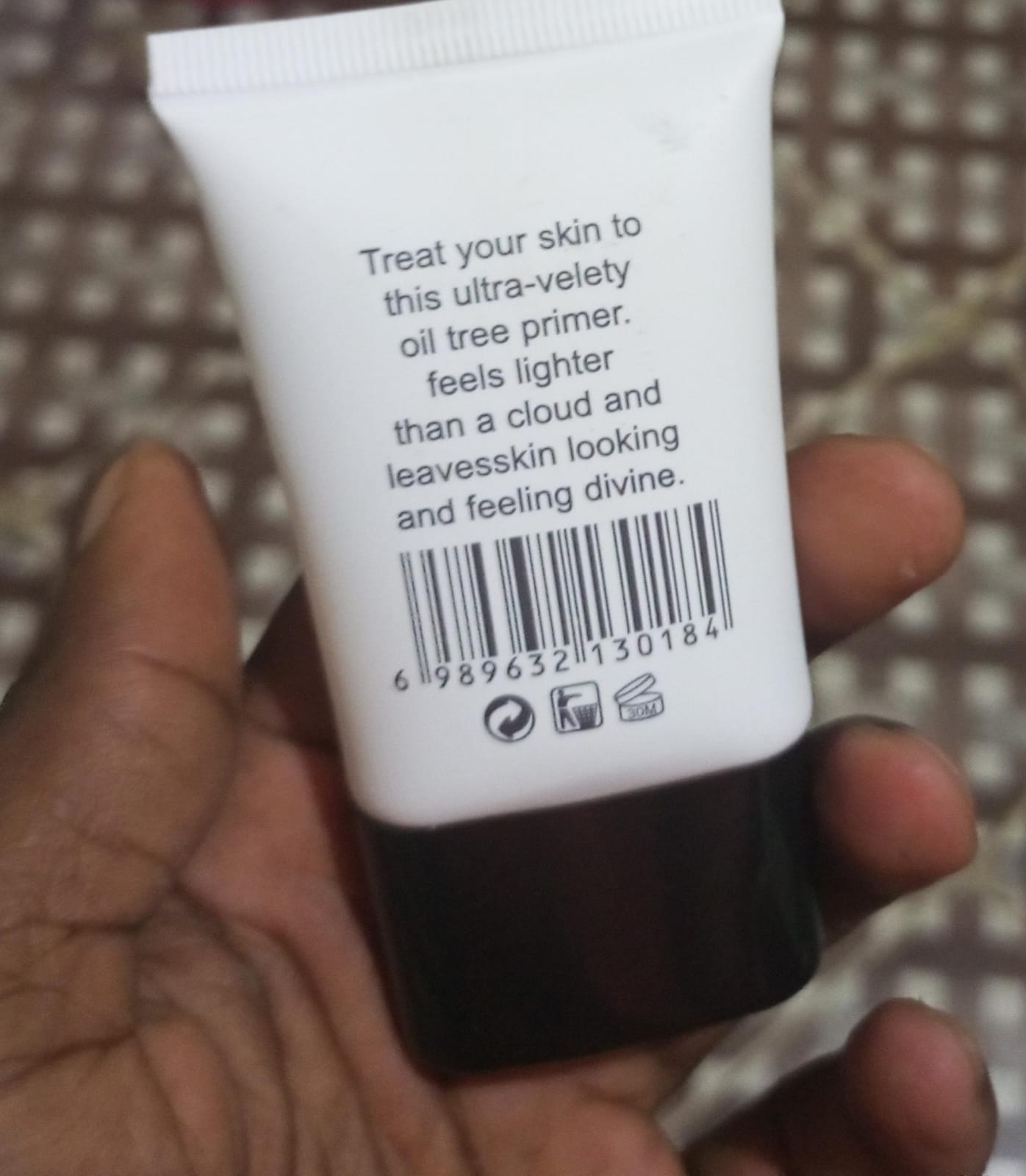 L.A Girl Face Finity all day primer view 2