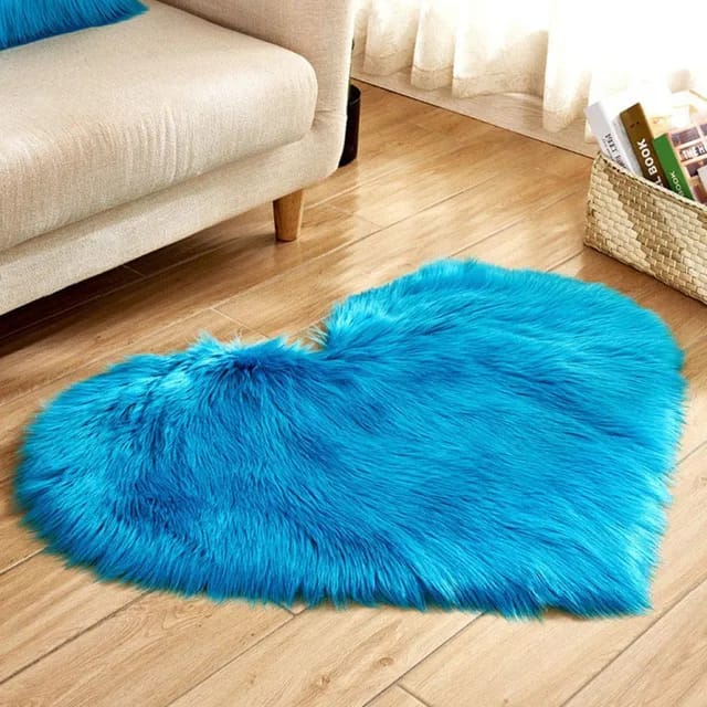 Soft and Cozy Heart-Shaped Rug for Bedroom and Living,Kids,Nursery,Teen Girls Room Decor Carpet