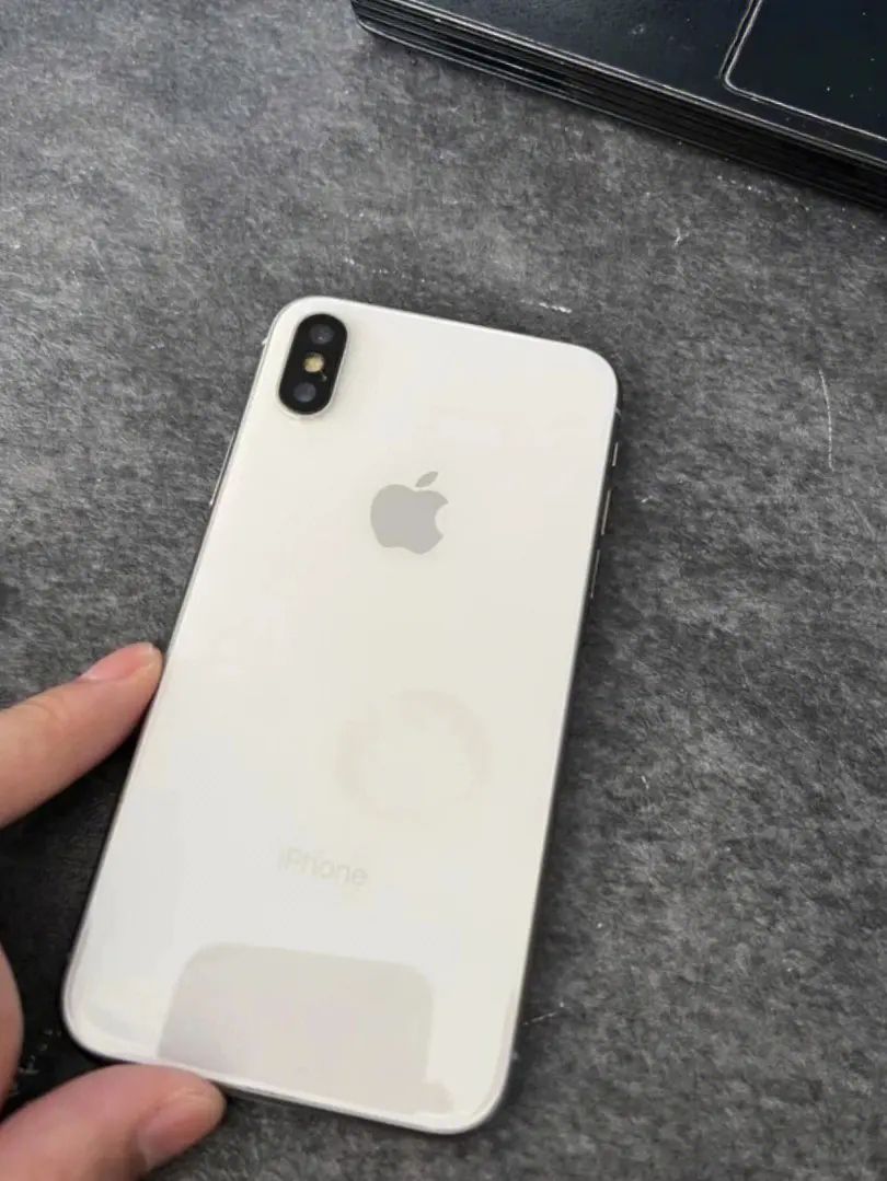 Refurbished iPhone X 256GB/64GB / 12MP+7MP 5.8 inch Smartphone   A11 Bionic processor 2G/3G/4G/LTE single standard SIM