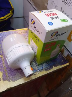 Rechargeable bulb