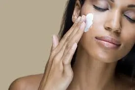Faiza Beauty Lotion moisturing and whitening body lotion