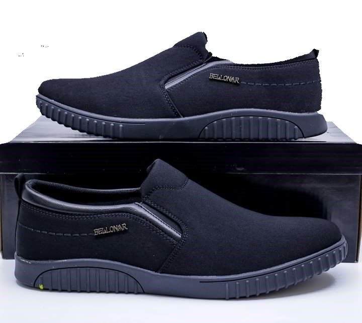 All Weather Men Rubber Shoes With Upper Canvas Material Rubber Sole All Weather Comfortable Shoes Size 40-45 Colour Black Slip On Design