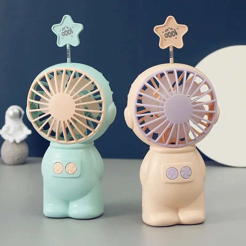 1pc Creative Astronaut Mini Fan Portable Handheld Fan Handheld Mini Portable USB Charging Handheld Mini Fan