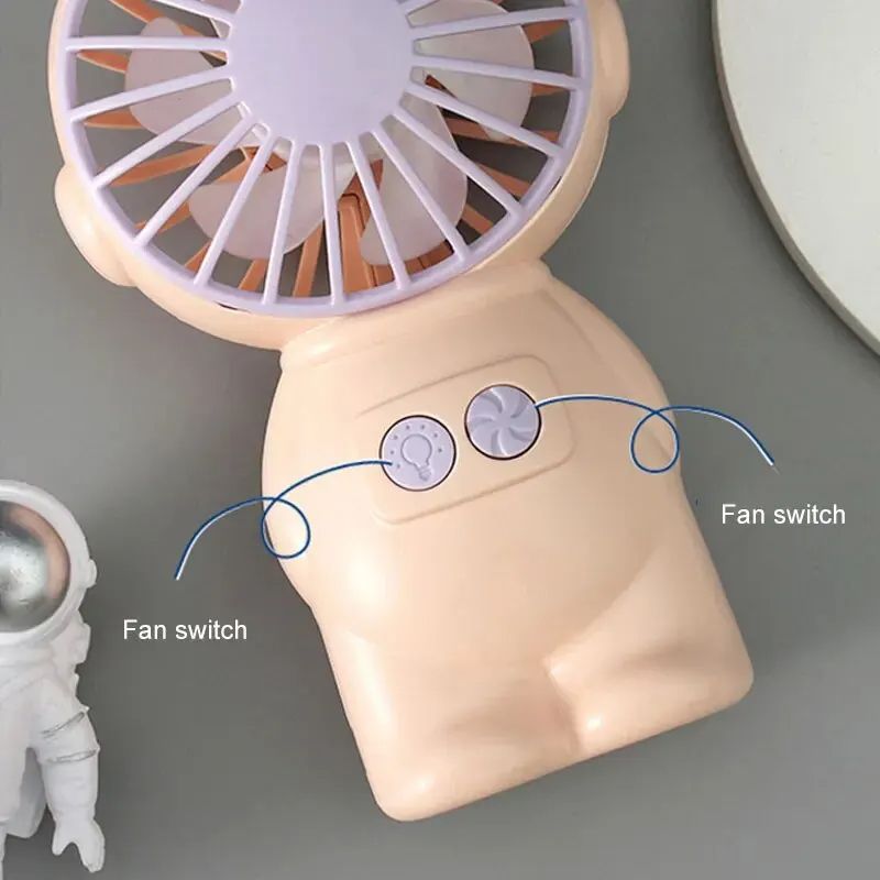 1pc Creative Astronaut Mini Fan Portable Handheld Fan Handheld Mini Portable USB Charging Handheld Mini Fan
