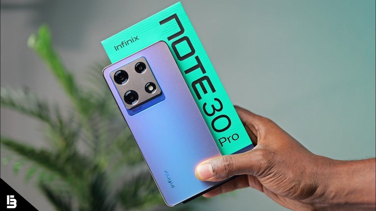 Infinix Note 30 Pro 16(8+8)GB RAM 256GB Storage 4G-Dual SIM 6.67" 120Hz FHD+ AMOLED Display 108MP+32MP Triple Camera Helio Black 256GB. Smartphone