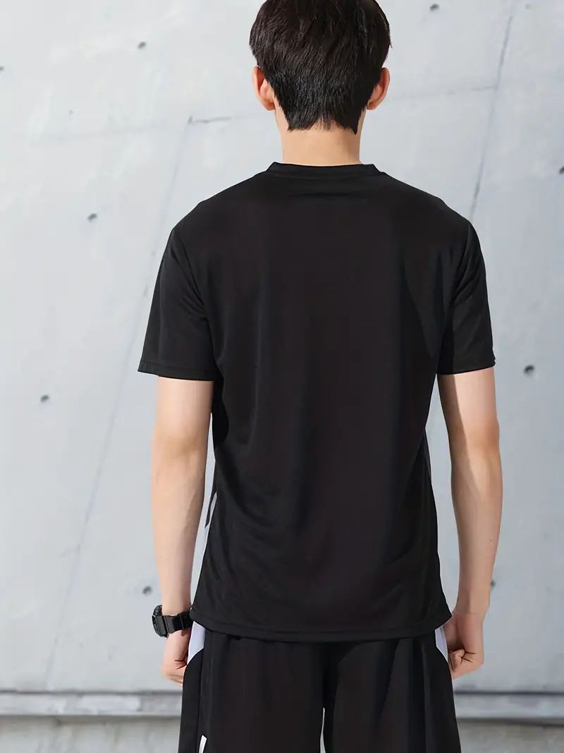2-piece Men's Summer Basketball Training Running Outfit Set, Gradient Short Sleeve T-shirt & Quick-drying Shorts Set