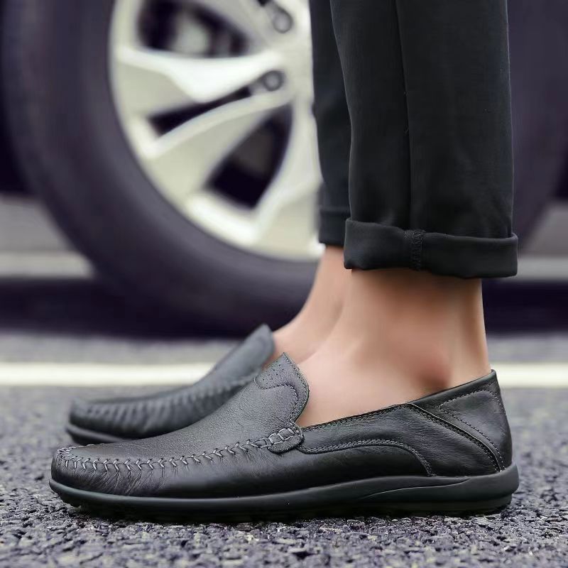 New Arrivals High Quality Business Men's Shoes Men Loafers Casual PU Flats Driving Doug Shoes Men Leisure Leather Peas Shoes  Soft Wearable Loafers Shoes Men's Genuine Leather Official Shoes