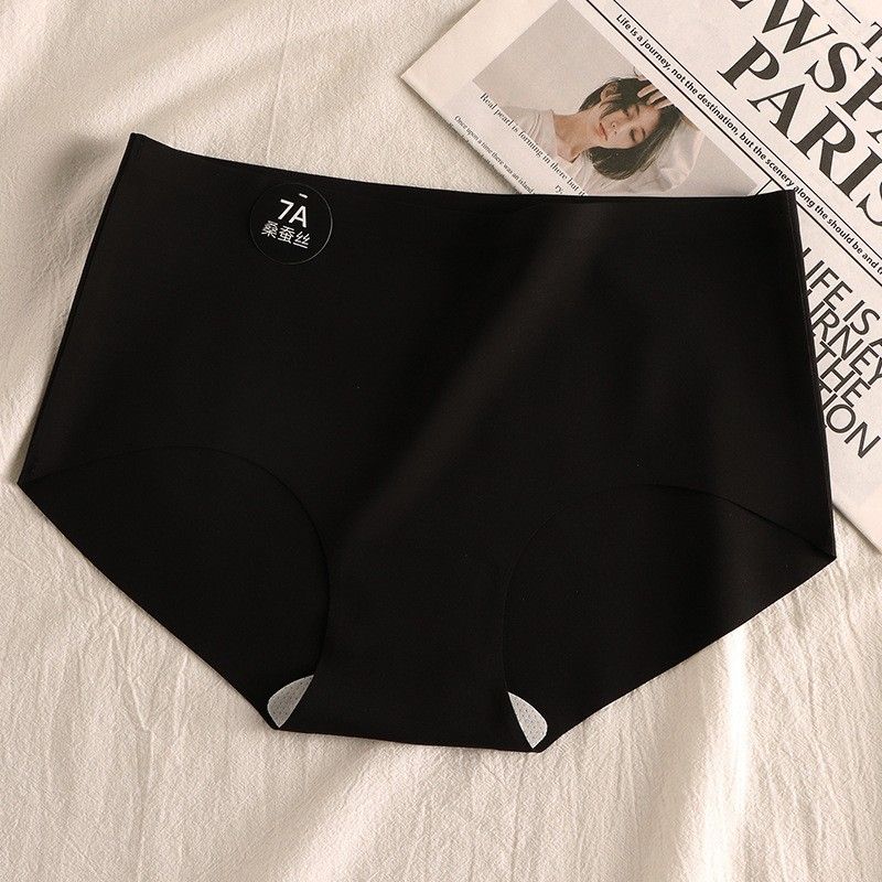 4PCS IKAAN Women's Panties seamless ice silk panties women's antibacterial middle waist breathable briefs Seamless Hipster Panties No Show Panty Lines Women's Sports Yoga Panties