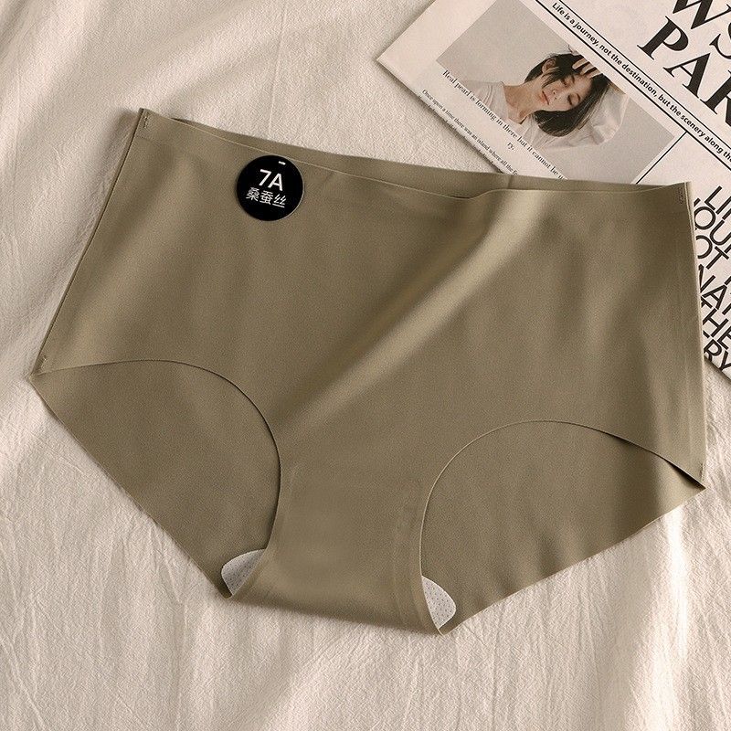 4PCS IKAAN Women's Panties seamless ice silk panties women's antibacterial middle waist breathable briefs Seamless Hipster Panties No Show Panty Lines Women's Sports Yoga Panties