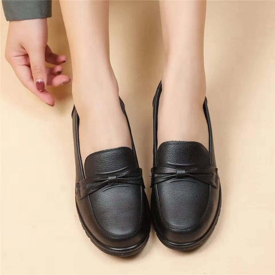 New arrival Ballerinas and Flats Loafers & Slip-Ons Women’s artificial leather single shoes Ladies soft sole mother shoes non-slip flats Loafers Bowknot Doug shoes Waterproof and oilproof soft leather