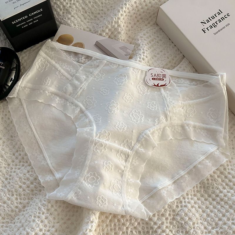 4PC Cotton Women Underwear baby cotton Girls's Briefs 5A Antibacterial mid-waist Briefs Lace Trim Hollow Out Briefs Seamless Hipster Panties (China size,choose a larger size than ususl)