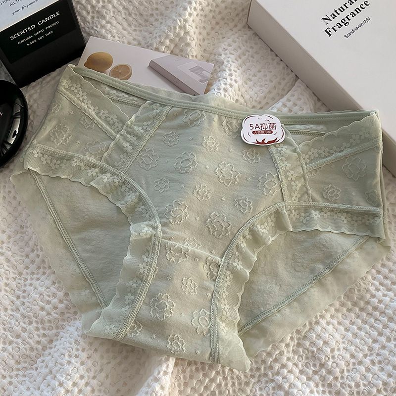4PC Cotton Women Underwear baby cotton Girls's Briefs 5A Antibacterial mid-waist Briefs Lace Trim Hollow Out Briefs Seamless Hipster Panties (China size,choose a larger size than ususl)