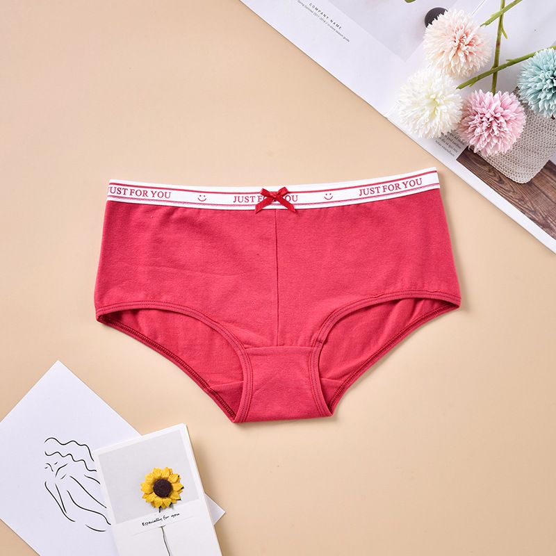 4PCS New Arrival Cotton ladies underwear Student Panties Fashion Bikini Pants Hipster Panties Simple Girls Solid Color Panties Comfortable breathable low-rise panties Letter Waistband Panties