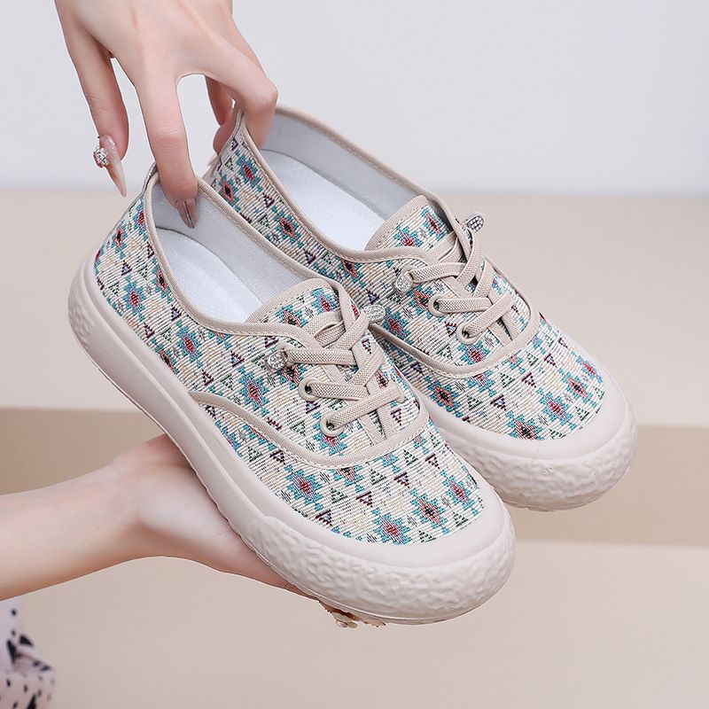 (Size 35-42) New Women's Shoes Thick Bottom Canvas Shoes Flat Bottom Casual Shoes Fisherman Shoes Breathable Soft Bottom student Shoes  girl sneakers Breathable Cloth Shoes