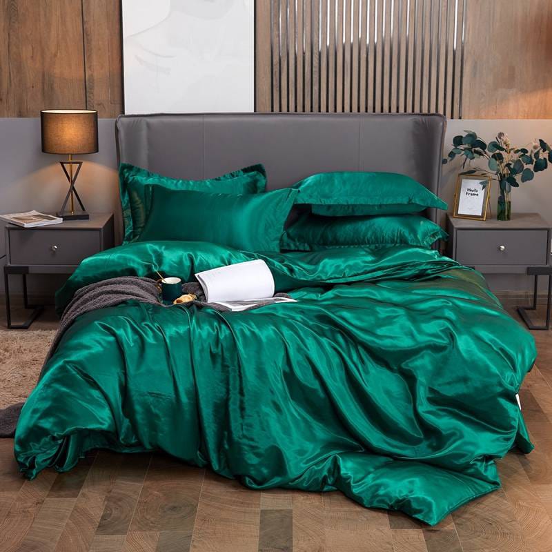 4pcs of Luxury Mulberry Silk Duvet Cover Set (1Duvet cover, 1bedsheet and 2pillowcases) Bedding Set