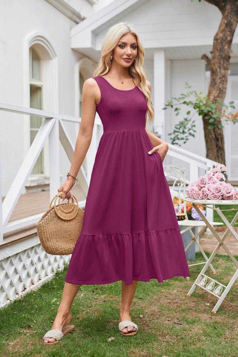 2024 popular European and American women's clothing, new square neckline pleated large hem dress, sleeveless pocket dress, soft and breathable dress for women, solid color fashion, simple and versatil