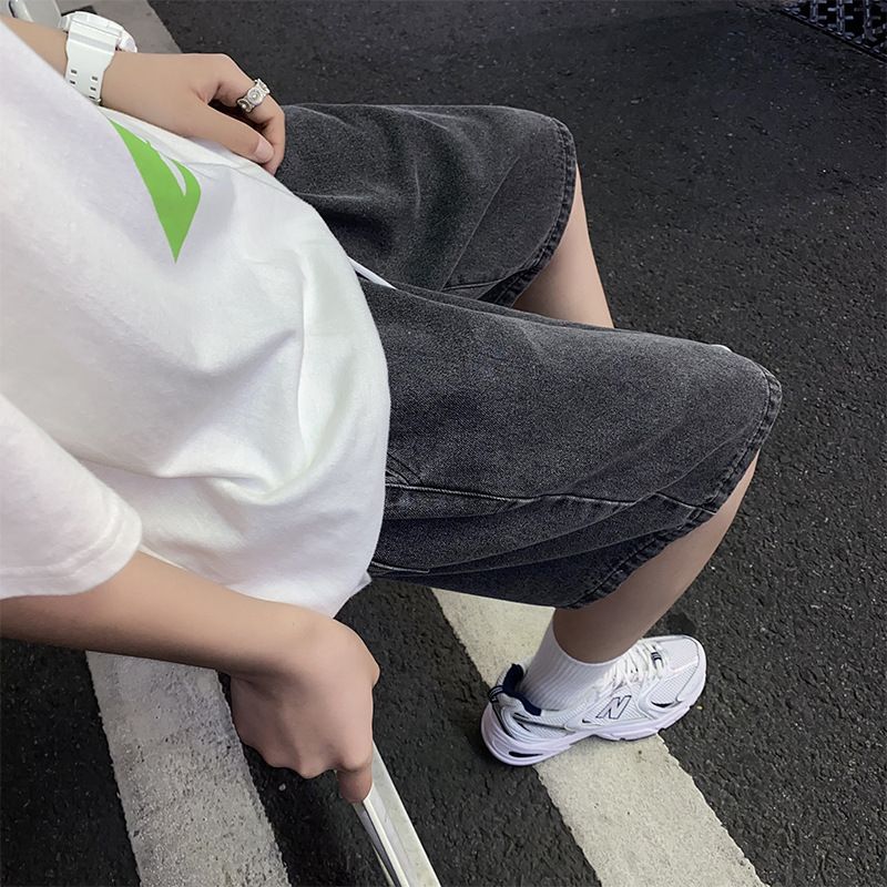 Denim shorts, men's fashion label, loose and straight leg casual trend, Hong Kong style five piece pants, Korean patchwork pants