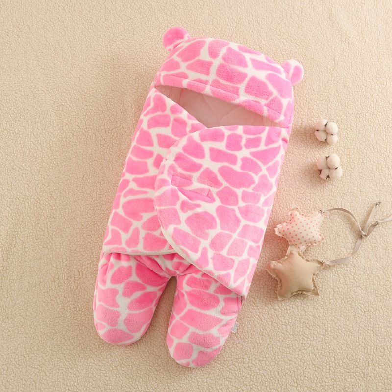 Baby hug, flannel baby sleeping bag, thickened split leg anti kick, baby bag, autumn and winter newborn swaddling bag