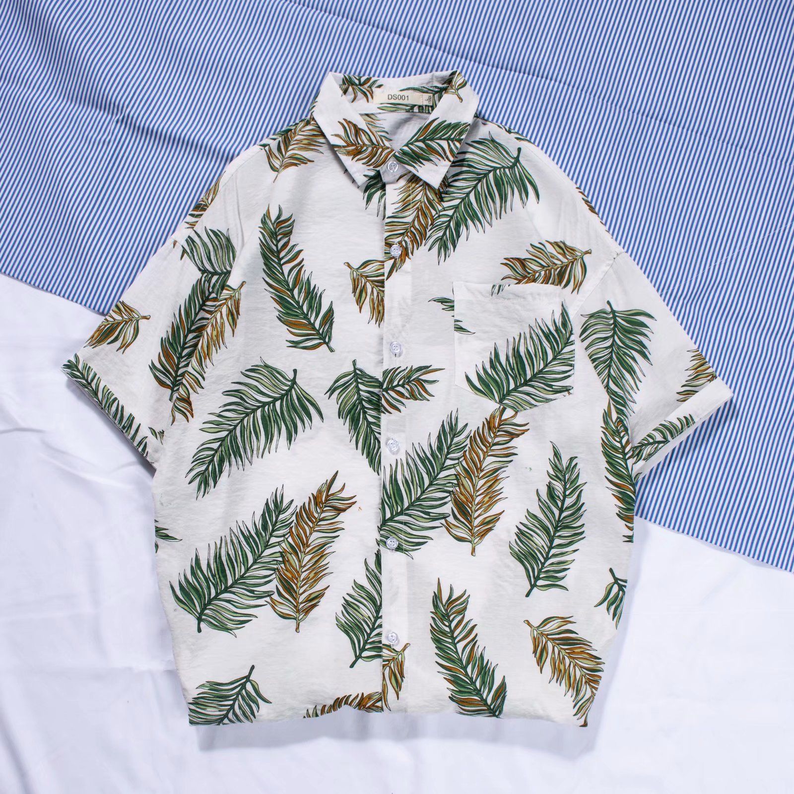 New men's beach shirt surfing coconut tree short sleeved floral shirt cotton linen beach Hawaii loose print shirt