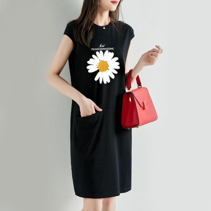 Summer new loose fitting dress, solid color T-shirt dress, women's Korean version medium length fairy dress, fashionable printed round neck long dress, solid color with pockets, simple and elegant, fa