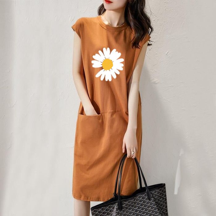 Summer new loose fitting dress, solid color T-shirt dress, women's Korean version medium length fairy dress, fashionable printed round neck long dress, solid color with pockets, simple and elegant, fa