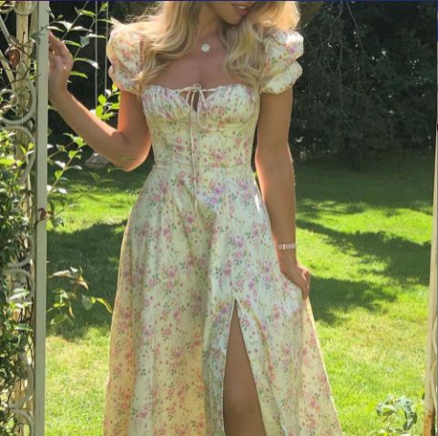 New summer women's clothing from Europe and America, floral square necked lady dress, split hem dress, fashionable print, elegant solid color fashionable high-end camisole dress, slim fit hollow backl