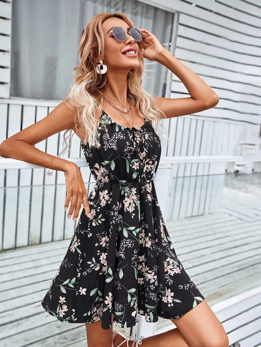 2024 Summer New Elegant Sleeveless Dress, Pullover Printed Elastic Waist Strap Short Skirt for Women, Slim Fit, Elegant and Magnificent, Fashionable and Versatile A-skirt