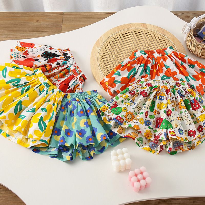 New girl skirt short pants, pure cotton outer wear summer floral hot pants, thin and versatile flower bud skirt pants, popular new skirt pants, soft and comfortable, elastic waist