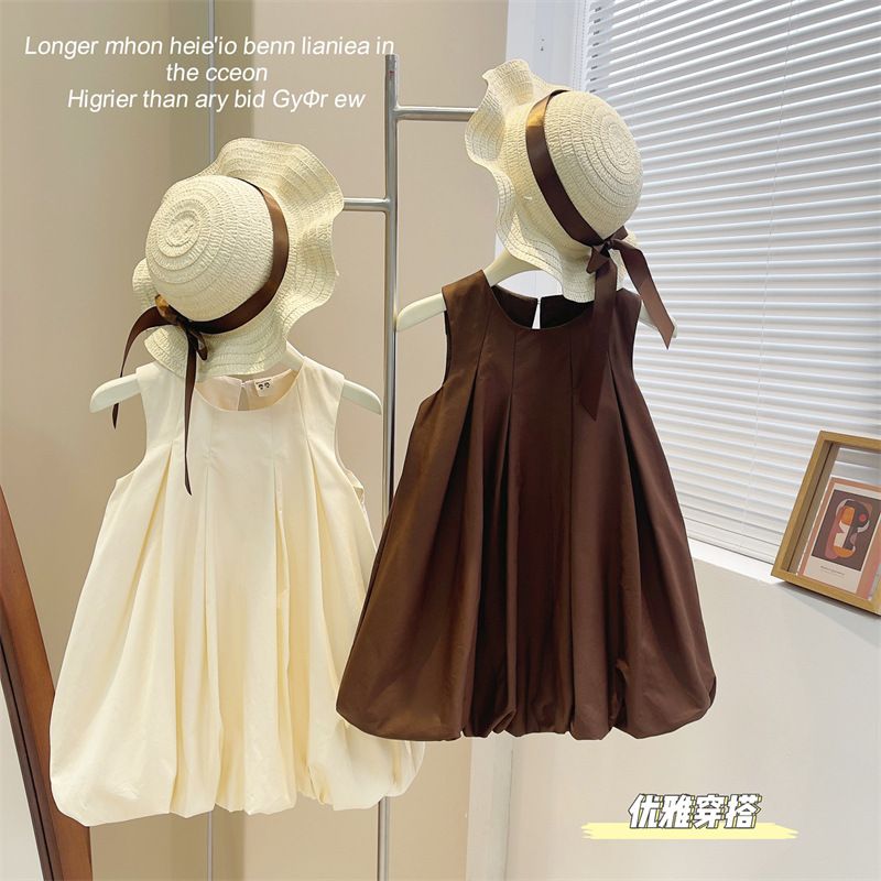 Summer new Korean version of baby girl dress, little girl French simple and stylish princess dress, girl's solid color pleated flower bud temperament vest dress, versatile and stylish，A-line skirt