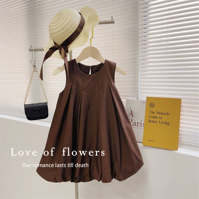 Summer new Korean version of baby girl dress, little girl French simple and stylish princess dress, girl's solid color pleated flower bud temperament vest dress, versatile and stylish，A-line skirt