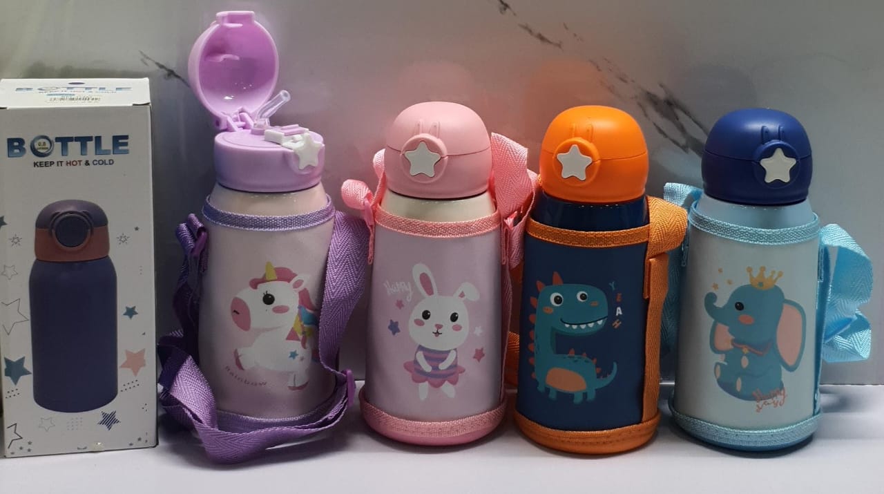 Kids Thermocup with a Zip Cartoon Carrier Bag and a Sipping Straw 500ml