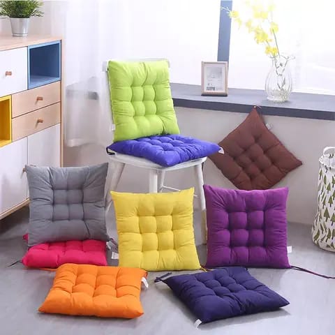 Office, outdoor, indoor seat pads  filled with fibre

▪️The seat pads are designed to give a delicate feel while retaining long term durability.
▪️ Size 45cmby45cm
▪️ Price per pc
