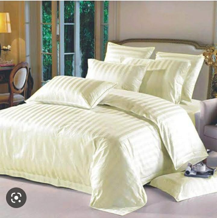 6x7 Egyptian satin stripped bedsheets set..