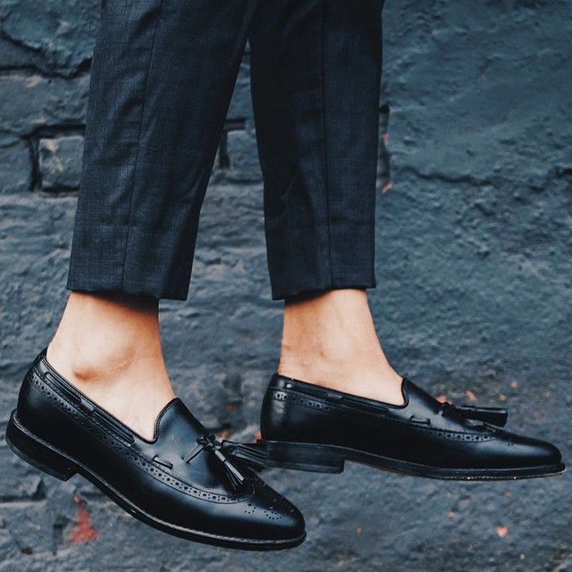 Pure leather Men Casual Official Formal Business Shoes Normal Fitting Rubber Sole PURE Leather Sizes 39-46 Slip On Shoes Generic All Weather Shoes Colour Black Anti Slip Design