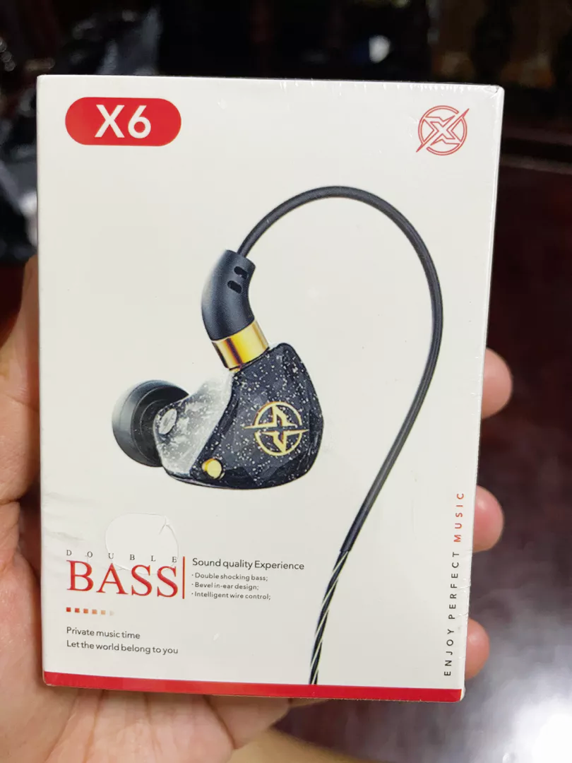In-Ear Wired Earphone With Microphone Type C 3.5mm X6 earphones wired control wired headphone Monitor Earpiece Waterproof Gaming earphones Heavy Bass earbuds Hifi Stereo noise Canceling wired headsets